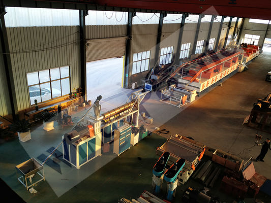 420kw Ana Motor Gücü PVC Toz PVC Yuvarlak Loop Mat Ekstrüder Makinesi